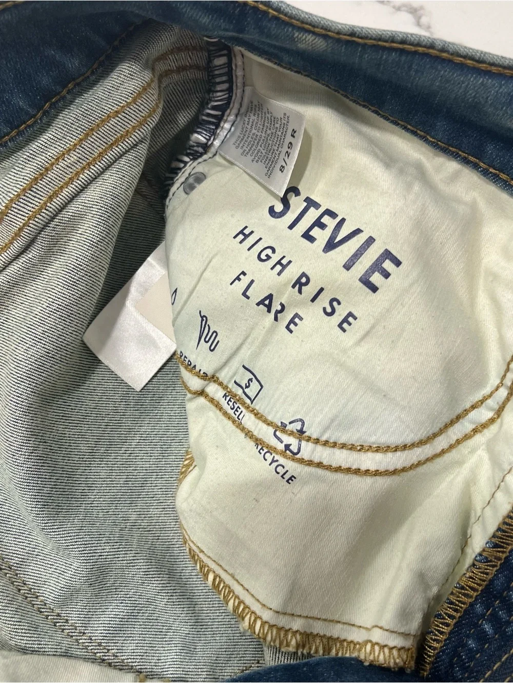 Women’s LUCKY BRAND -STEVIE High Rise Flare Jeans Size 8/29 R. ❤️*Price is firm* - Picture 8 of 16